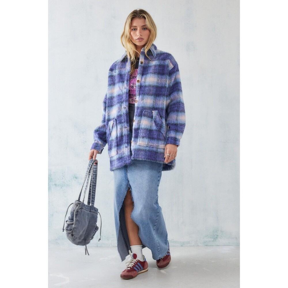 Urban Outfitters UO Wrangler Womens Oversized Western Jacket S Purple Blue Plaid